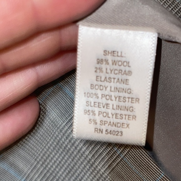 •BANANA REPUBLIC•PLAID SHORT SLLEVE 3-BUTTON BLAZER W/PUFF SLEEVES SIZE 6 EUC - Picture 7 of 7